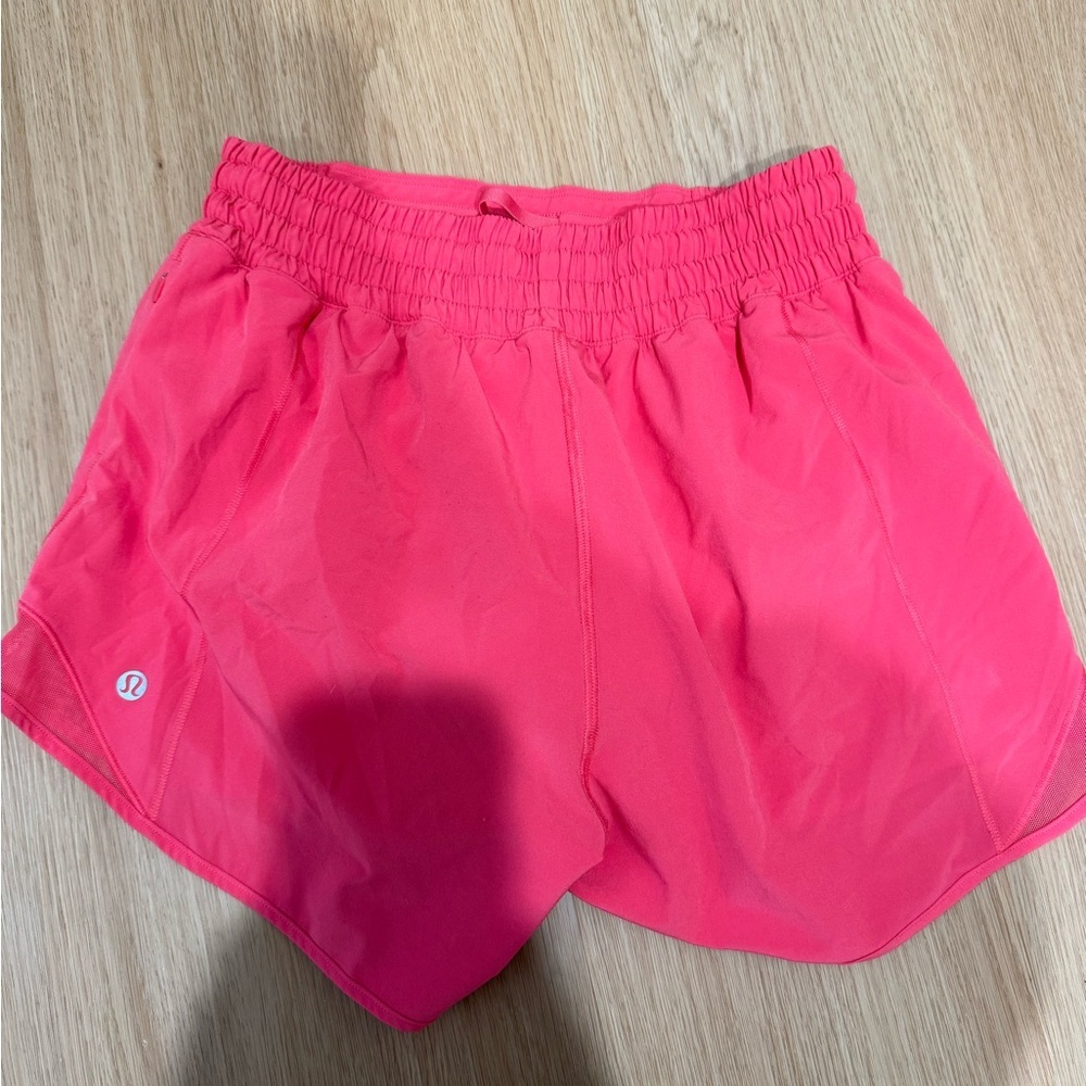 Lululemon hotty hot shorts - Picture 3 of 5